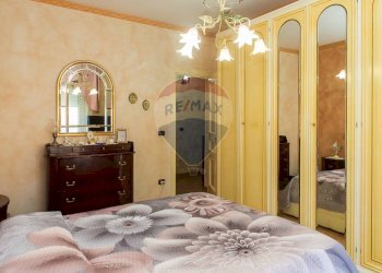 Camera / camera da letto - Appartamento Via Dell'Usignolo
 
8, Catania - foto 13