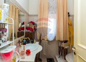 Bagno - Appartamento Via Dell'Usignolo
 
8, Catania - foto 15