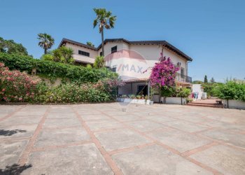 Casa all\'aperto - Villa Via Manfredi Modica
 
25, Caltagirone - foto 3