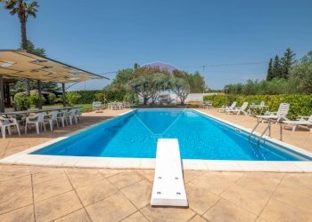 Piscina - Villa Via Manfredi Modica
 
25, Caltagirone - foto 13