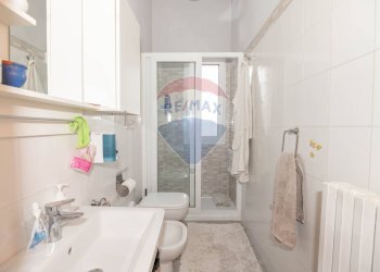 Bagno - Villa Via Manfredi Modica
 
25, Caltagirone - foto 27