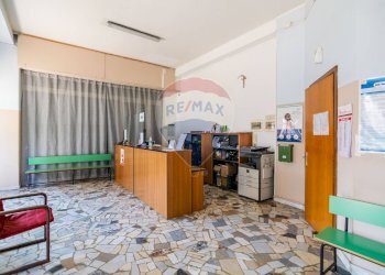 Soggiorno - Ufficio Via Leonardo da Vinci, Catania - foto 6