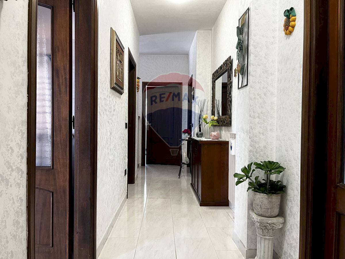 corridoio - Casa semi indipendente viale piave
 
74, Ardea - foto 3