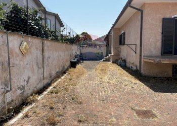 Terrazza - Casa semi indipendente viale piave
 
74, Ardea - foto 25