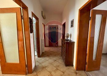 Hall / corridoio - Non-buildable land Corso Primo Maggio
 
114, Ferrara - photo 4