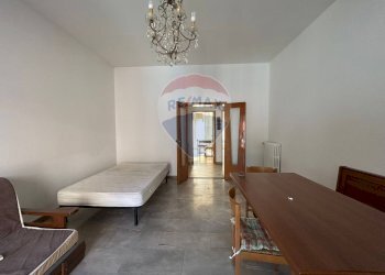 Camera / camera da letto - Non-buildable land Corso Primo Maggio
 
114, Ferrara - photo 10