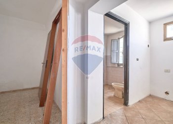 Hall / corridoio - Casa semi indipendente via sanguineto
 
32, Torrevecchia Teatina - foto 10