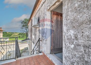 Balcone - Casa semi indipendente via sanguineto
 
32, Torrevecchia Teatina - foto 24