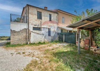 Casa all\'aperto - Casa semi indipendente via sanguineto
 
32, Torrevecchia Teatina - foto 39