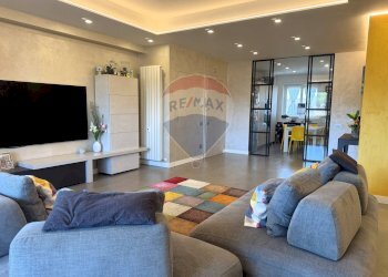 Soggiorno - Appartamento Via Delle Case Basse
 
195, Roma - foto 19