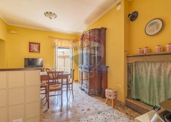 Sala da pranzo - Bilocale Via Montebello
 
129, Ischia di Castro - foto 12