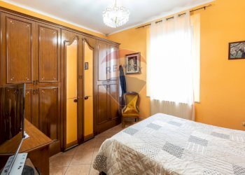 Camera / camera da letto - Three-room apartment Via Roma
 
30, Soragna - photo 17