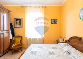 Camera / camera da letto - Three-room apartment Via Roma
 
30, Soragna - photo 18