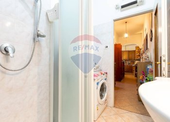 Bagno - Three-room apartment Via Roma
 
30, Soragna - photo 25