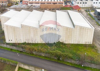 Casa all\'aperto - Capannone Via Guglielmo Marconi
 
4, Fidenza - foto 7