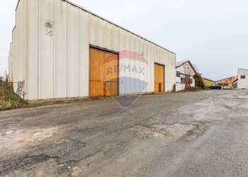 Casa all\'aperto - Capannone Via Guglielmo Marconi
 
4, Fidenza - foto 15