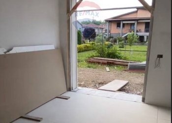 Stanza vuota - Villa a Schiera VIA FRATELLI DI DIO, Busto Arsizio - foto 11