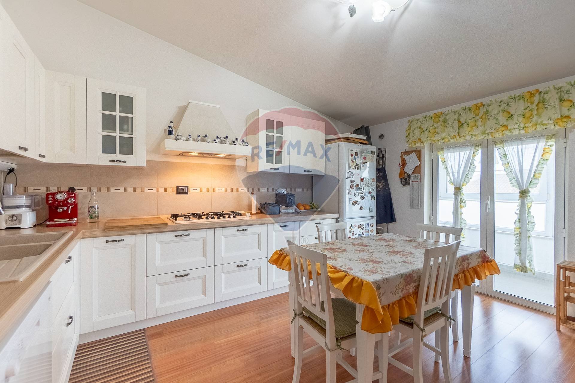 Cucina - Three-room apartment Via Trincea delle Frasche, Fiumicino - photo 3