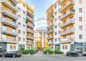 Edificio all\'aperto - Trilocale mameli
 
22, Busto Arsizio - foto 3