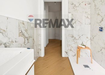 Hall / corridoio - Trilocale mameli
 
22, Busto Arsizio - foto 18