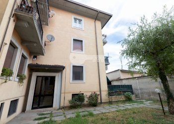 Foto 2 - Trilocale Via Garibaldi
 
60, Ghedi - foto 2