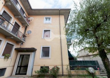 Foto 3 - Trilocale Via Garibaldi
 
60, Ghedi - foto 3