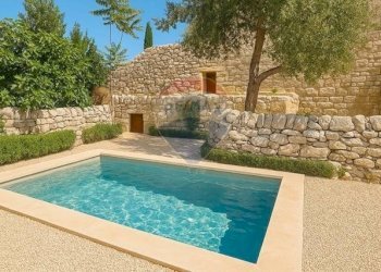 Piscina - Rustico Via san Giacomo
 
snc, Ragusa - foto 38