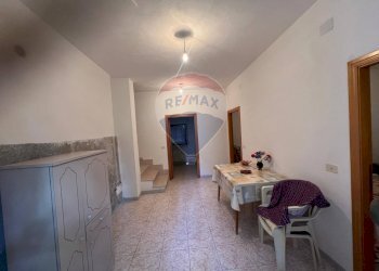 Sala da pranzo - Casa indipendente via Vicoletto santa Margherita
 
1, Castelmauro - foto 10