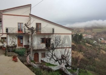 Casa all\'aperto - Casa indipendente via Vicoletto santa Margherita
 
1, Castelmauro - foto 26