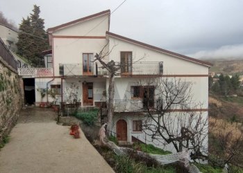 Casa all\'aperto - Casa indipendente via Vicoletto santa Margherita
 
1, Castelmauro - foto 27