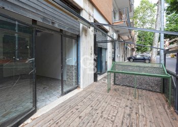 Foto 3 - Locale Commerciale Viale Fiume, Viterbo - foto 3