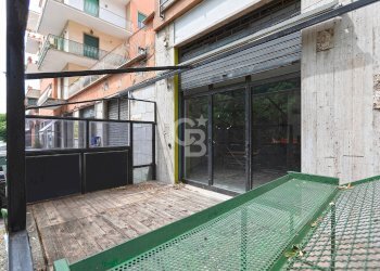 Foto 4 - Locale Commerciale Viale Fiume, Viterbo - foto 4