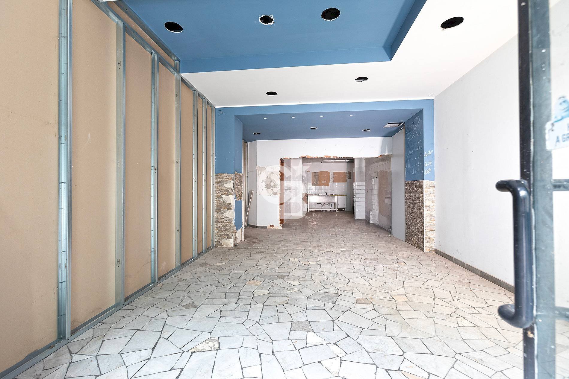 Foto 3 - Locale Commerciale Viale Fiume, Viterbo - foto 3