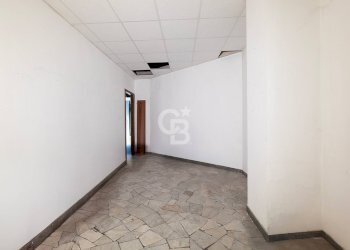 Foto 10 - Locale Commerciale Viale Fiume, Viterbo - foto 10