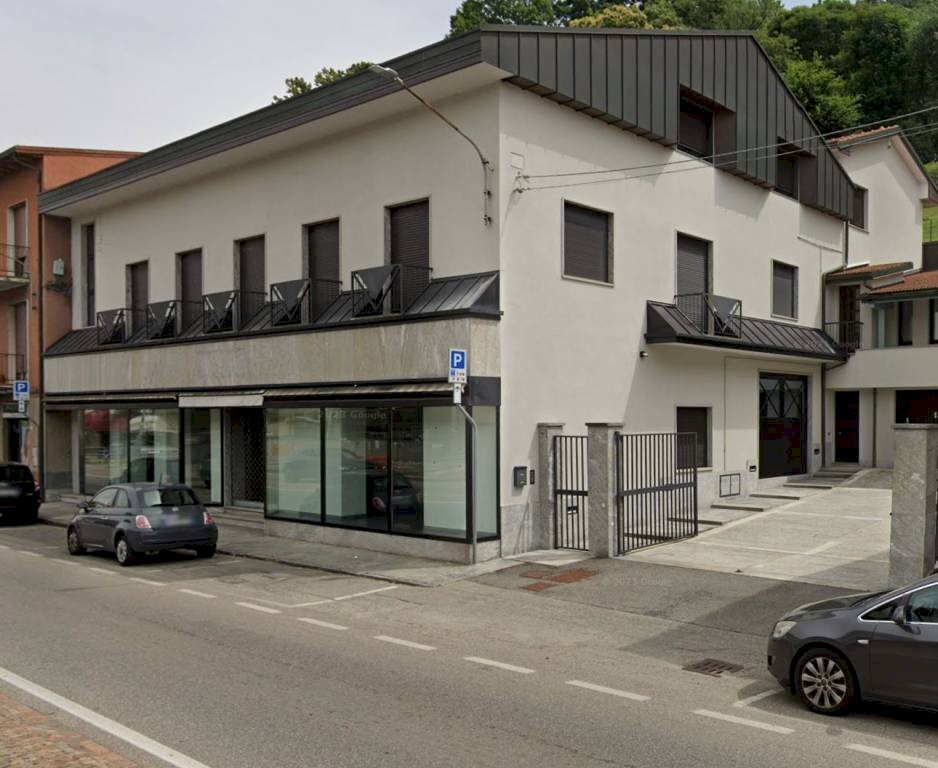Facciata - Ufficio via Piave, 90, Azzate - foto 2