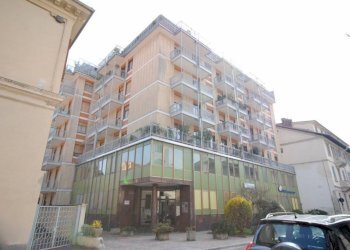 Facciata - Ufficio via Antonio Gramsci, 21, Biella - foto 2