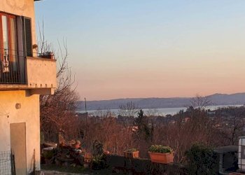 Vista - Rustico via Cascinale Ronco, 2, Cocquio-Trevisago - foto 19