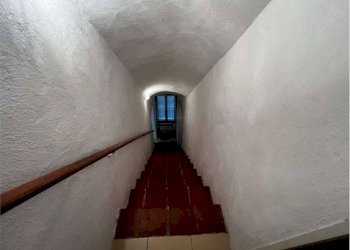 Interno palazzo - Two-room apartment Sanremo - photo 6