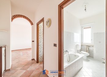 Two-room apartment Carmagnola - photo 4