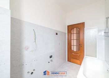 Two-room apartment Carmagnola - photo 11