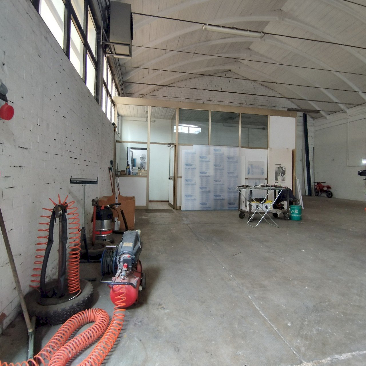 Capannone Collecchio - foto 2