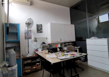 Capannone Collecchio - foto 13