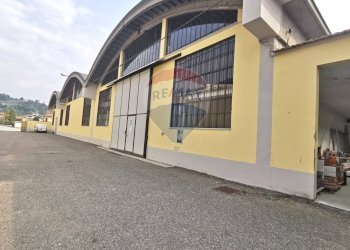 Capannone Corso Avilianum, 52
Vigliano Biellese, Vigliano Biellese - foto 5