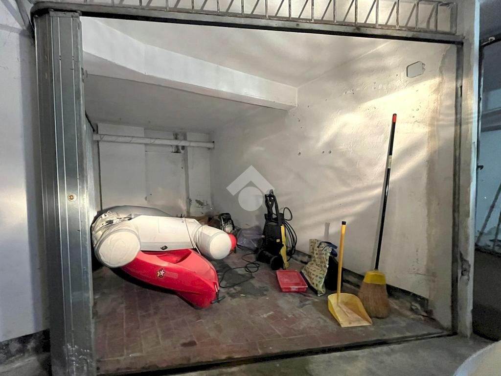 Box box Via Amerigo Vespucci, Genova (neighborhood Pegli) - photo 3