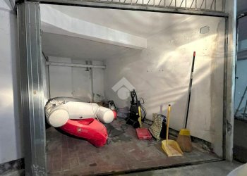 Box box Via Amerigo Vespucci, Genova (zona Pegli) - foto 12