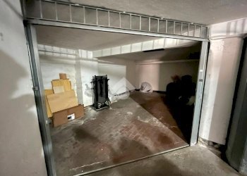 Box Via Amerigo Vespucci, Genova (zona Pegli) - foto 4