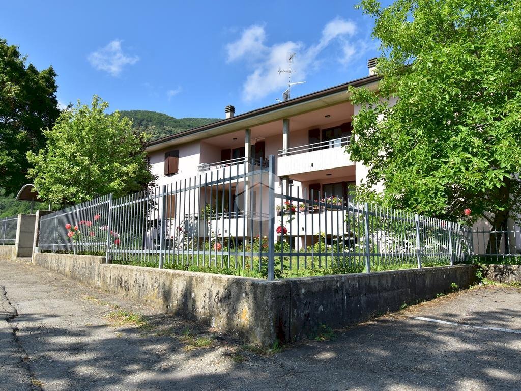 Trilocale Via provinciale per ravarano, Calestano - foto 2