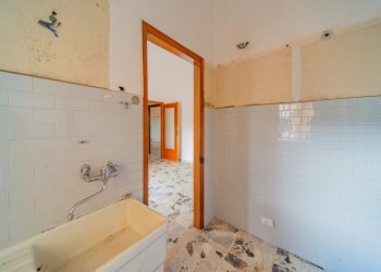 Four-room apartment Via Cesare Battisti, Caraglio - photo 13