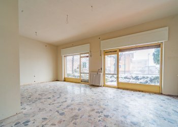 Four-room apartment Via Cesare Battisti, Caraglio - photo 3