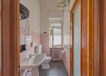 Four-room apartment Via Cesare Battisti, Caraglio - photo 14